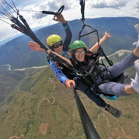 Adventure Hostel Сан-Хиль Экстерьер фото