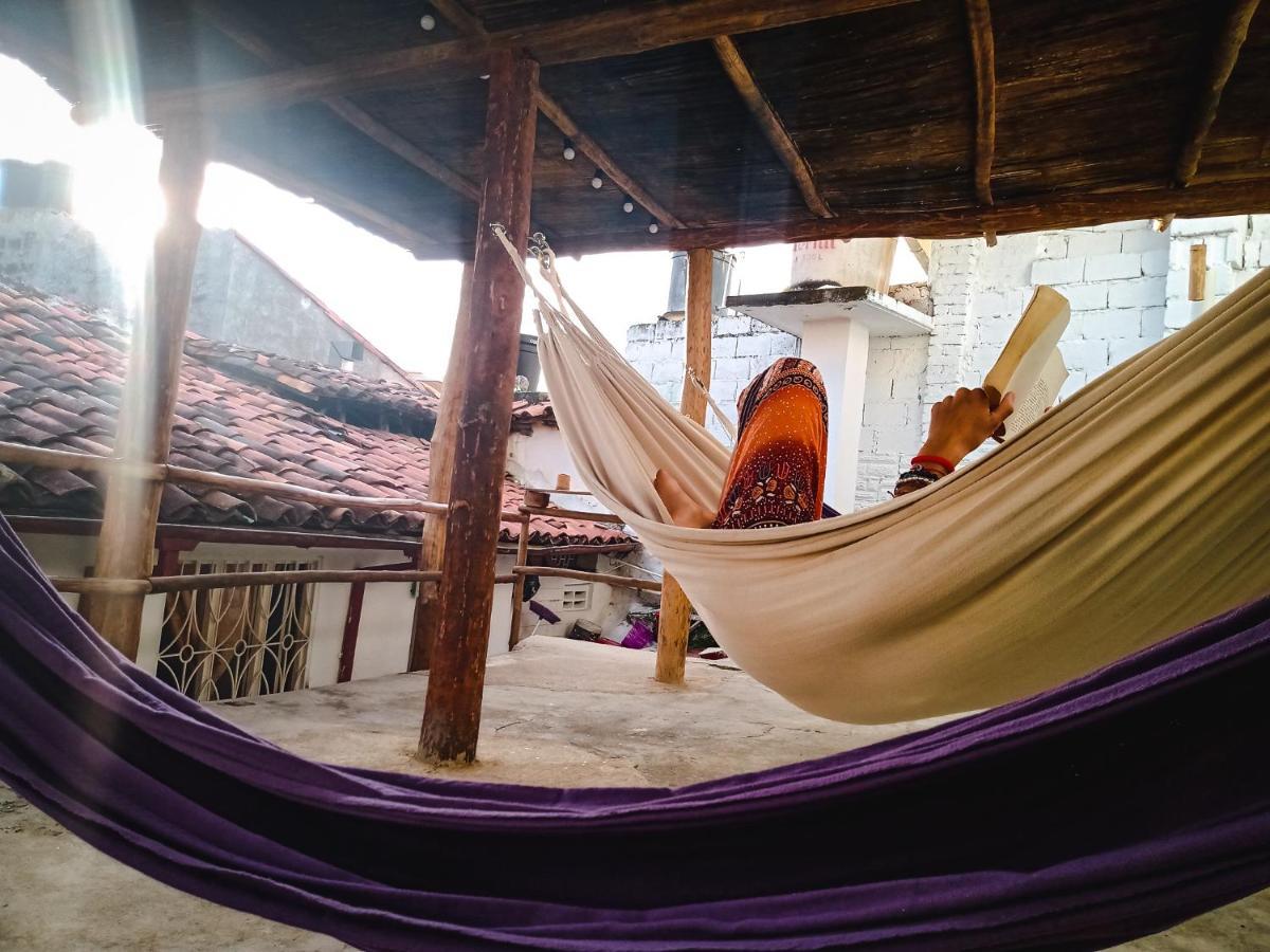 Adventure Hostel Сан-Хиль Экстерьер фото