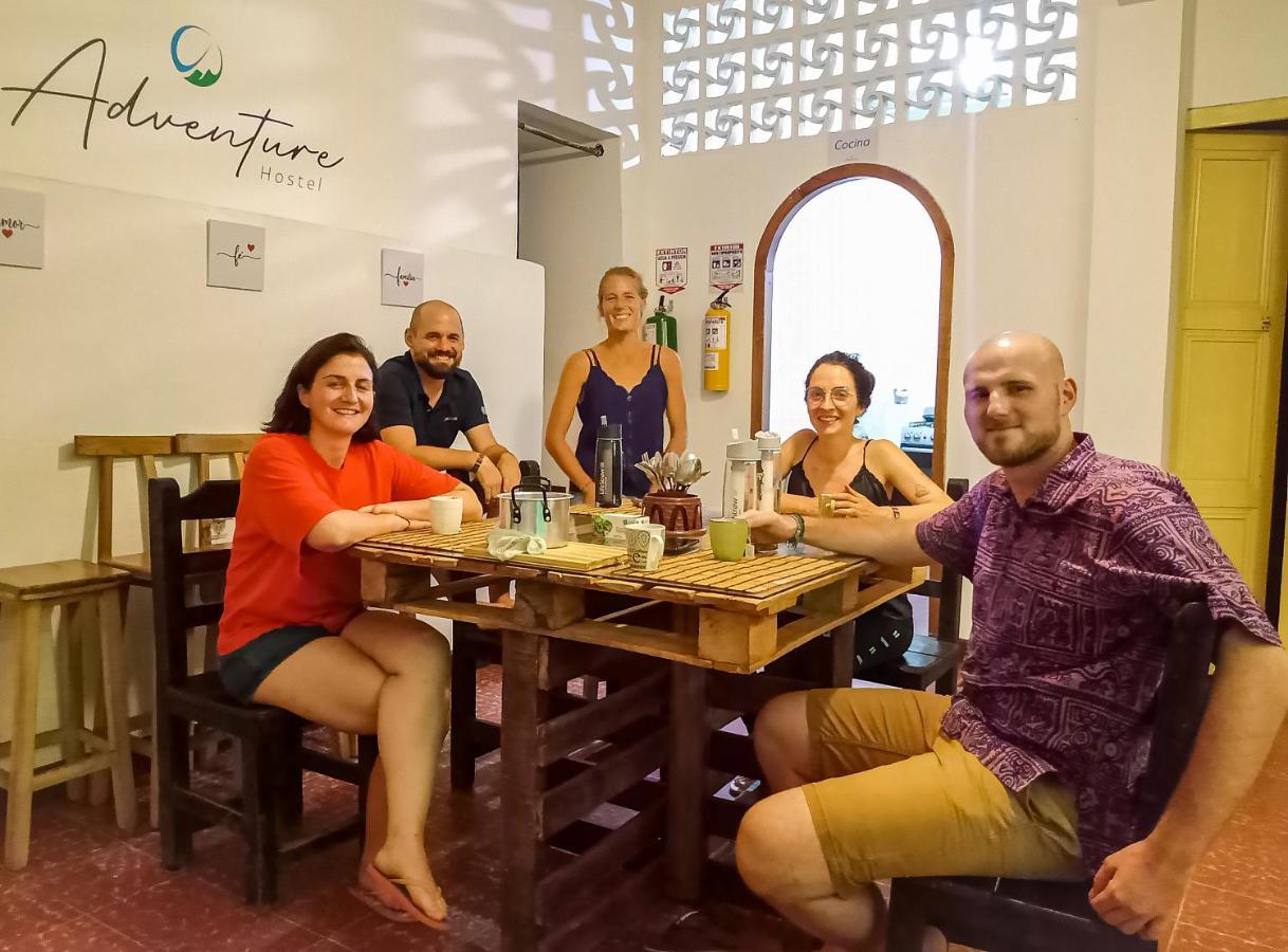 Adventure Hostel Сан-Хиль Экстерьер фото